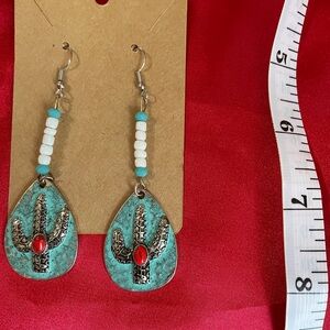 Cactus beaded earrings